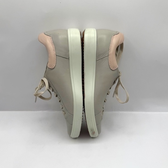 ECCO Soft 7 Women 39 EU 8 US Grey Leather Sneakers New with Factory Defects - Picture 4 of 10